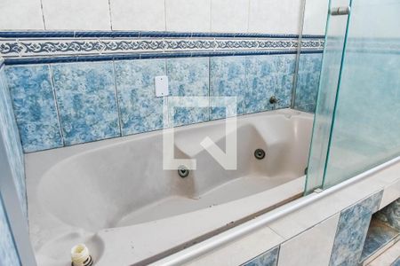 Casa à venda com 300m², 4 quartos e 1 vagaBanheiro