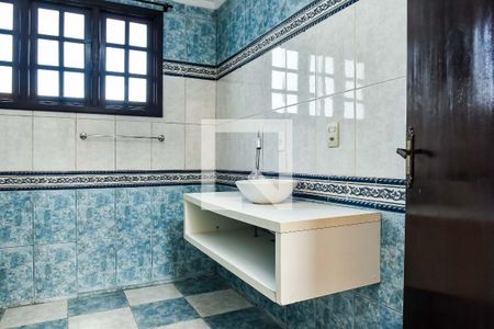 Casa à venda com 300m², 4 quartos e 1 vagaBanheiro