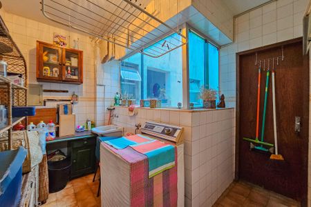 Apartamento à venda com 3 quartos, 180m² em Santo Antônio, Belo Horizonte