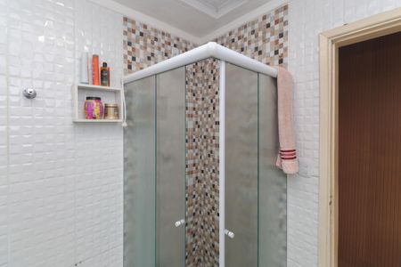 Casa à venda com 98m², 2 quartos e 1 vaga Casa à venda com 98m², 2 quartos e 1 vagaBanheiro