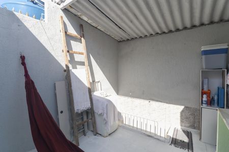 Casa à venda com 98m², 2 quartos e 1 vaga Casa à venda com 98m², 2 quartos e 1 vagaÁrea de Serviço