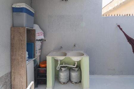 Casa à venda com 98m², 2 quartos e 1 vaga Casa à venda com 98m², 2 quartos e 1 vagaÁrea de Serviço