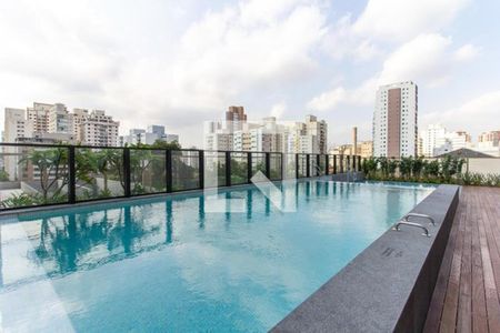 Apartamento à venda com 190m², 4 quartos e 3 vagas Apartamento à venda com 190m², 4 quartos e 3 vagasÁrea comum - Piscina