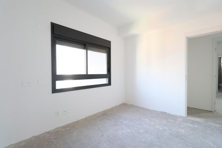 Apartamento à venda com 190m², 4 quartos e 3 vagasSuíte 2