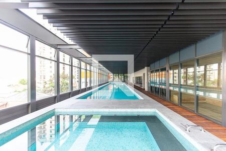 Apartamento à venda com 190m², 4 quartos e 3 vagas Apartamento à venda com 190m², 4 quartos e 3 vagasPiscina Coberta
