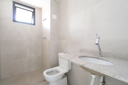 Apartamento à venda com 190m², 4 quartos e 3 vagasBanheiro da Suíte 1