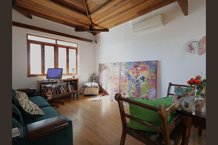 Sala de casa para alugar com 2 quartos, 213m² em Vila Morse, São Paulo