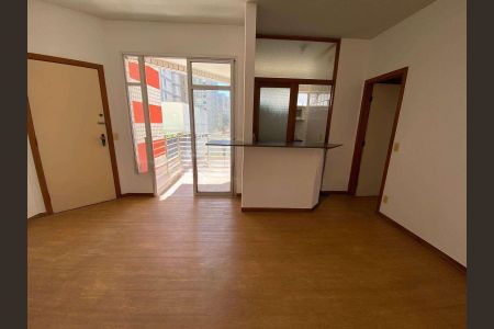 Apartamento para alugar com 63m², 2 quartos e 1 vaga