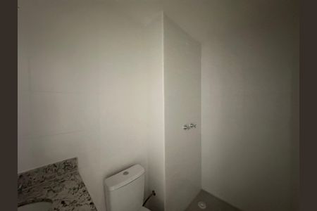Apartamento à venda com 59m², 2 quartos e 1 vagaBanheiro Social