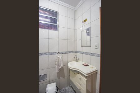 Casa à venda com 159m², 1 quarto e 4 vagasBanheiro