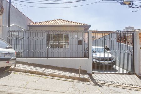Casa à venda com 159m², 1 quarto e 4 vagasFachada