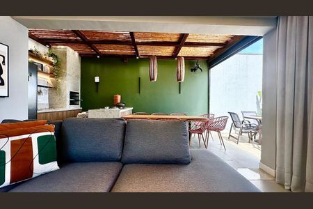 Apartamento à venda com 140m², 2 quartos e 3 vagas Apartamento à venda com 140m², 2 quartos e 3 vagasCobertura