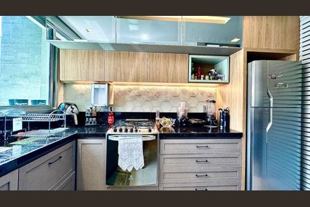 Cozinha  de apartamento à venda com 2 quartos, 140m² em Cruzeiro, Belo Horizonte
