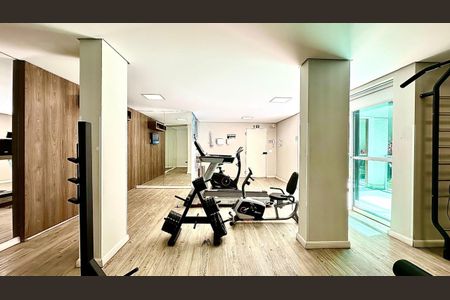 Apartamento à venda com 140m², 2 quartos e 3 vagas Apartamento à venda com 140m², 2 quartos e 3 vagasAcademia