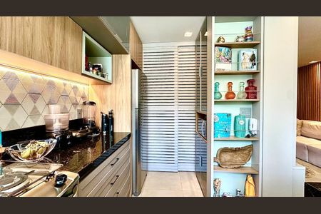 Cozinha  de apartamento à venda com 2 quartos, 140m² em Cruzeiro, Belo Horizonte