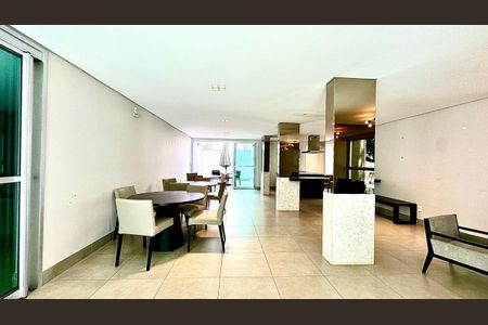 Apartamento à venda com 140m², 2 quartos e 3 vagas Apartamento à venda com 140m², 2 quartos e 3 vagasSalão gourmet
