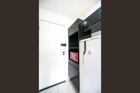 Cozinha de kitnet/studio à venda com 1 quarto, 23m² em Vila Esperança, São Paulo