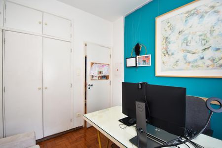 Apartamento à venda com 138m², 3 quartos e 1 vagaquarto 3