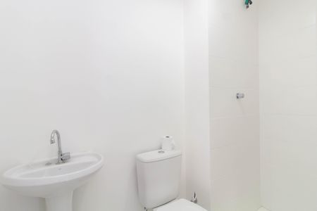 Apartamento para alugar com 33m², 2 quartos e sem vagaBanheiro