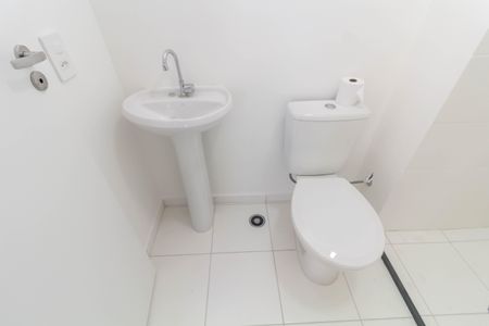 Apartamento para alugar com 33m², 2 quartos e sem vagaBanheiro