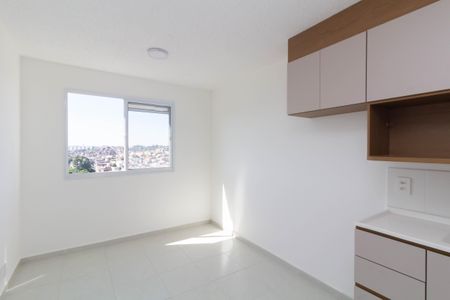 Sala/Cozinha de apartamento para alugar com 2 quartos, 33m² em Jardim Soares, São Paulo