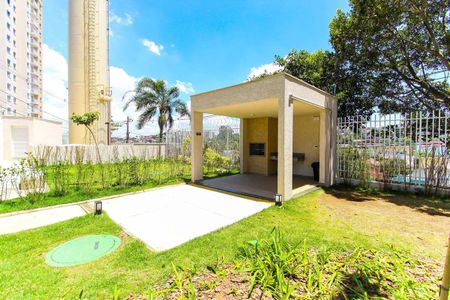 Apartamento para alugar com 33m², 2 quartos e sem vagaÁrea comum - Churrasqueira