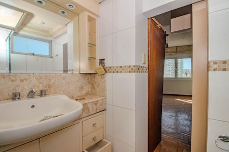 Apartamento à venda com 200m², 4 quartos e 1 vagaBanheiro da Suíte Americana