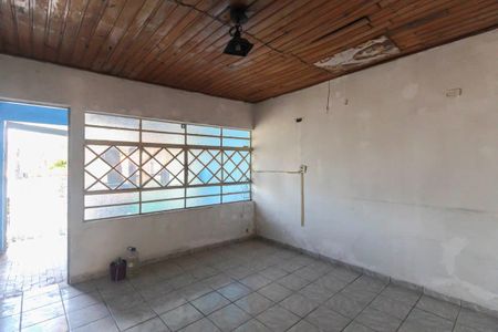 Sala de casa para alugar com 3 quartos, 178m² em Vila Virginia, São Paulo