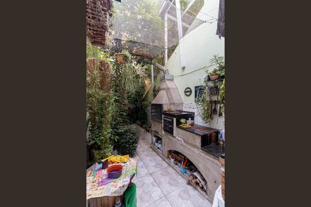 Casa à venda com 190m², 2 quartos e 3 vagasChurrasqueira