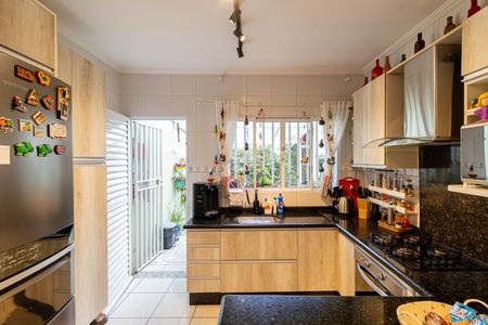 Casa à venda com 190m², 2 quartos e 3 vagasCozinha