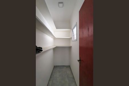 Casa de condomínio para alugar com 57m², 2 quartos e 1 vagaDespensa