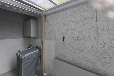 Casa de condomínio para alugar com 57m², 2 quartos e 1 vagaÁrea de Serviço