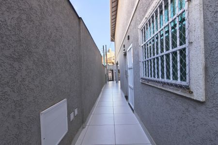 Casa de condomínio para alugar com 57m², 2 quartos e 1 vagaÁrea de Serviço