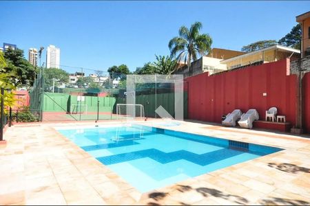 Apartamento à venda com 120m², 3 quartos e 2 vagasÁrea comum - Piscina