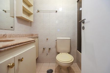 Apartamento à venda com 120m², 3 quartos e 2 vagasBanheiro da Suíte