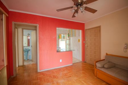 Sala de apartamento para alugar com 1 quarto, 48m² em Centro Histórico, Porto Alegre