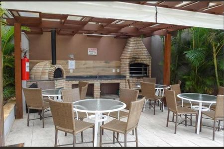 Foto 08 de apartamento à venda com 2 quartos, 54m² em Jardim Roberto, Osasco