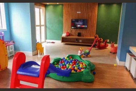 Foto 15 de apartamento à venda com 2 quartos, 54m² em Jardim Roberto, Osasco