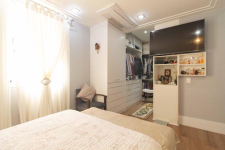 Apartamento à venda com 135m², 3 quartos e 3 vagasSuíte 1