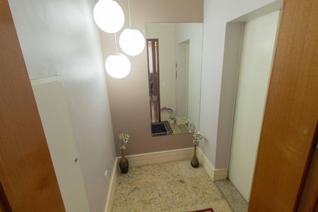 Apartamento à venda com 135m², 3 quartos e 3 vagasHall privativo