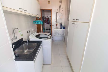 Apartamento à venda com 135m², 3 quartos e 3 vagasÁrea de Serviço