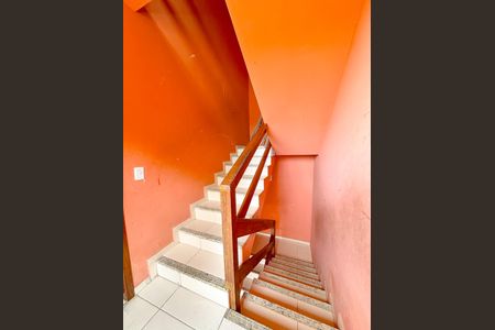 Apartamento para alugar com 48m², 2 quartos e 1 vagaEscada