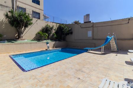 Apartamento à venda com 55m², 2 quartos e 1 vagaÁrea comum - Piscina