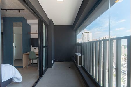 Varanda de kitnet/studio à venda com 1 quarto, 24m² em Cidade Monções, São Paulo