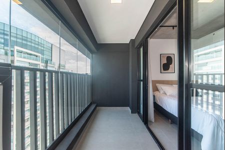 Studio à venda com 24m², 1 quarto e sem vagaVaranda
