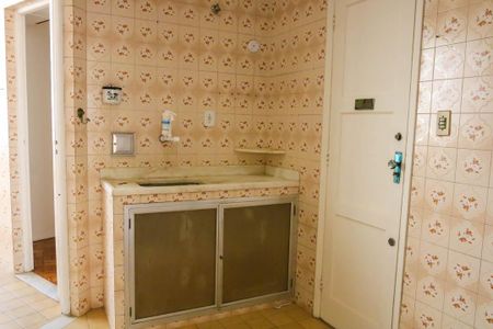 Apartamento para alugar com 77m², 2 quartos e sem vagaCozinha