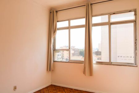 Apartamento para alugar com 77m², 2 quartos e sem vagaQuarto 1