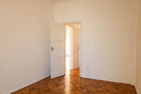 Apartamento para alugar com 77m², 2 quartos e sem vagaQuarto 2