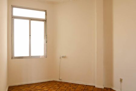 Apartamento para alugar com 77m², 2 quartos e sem vagaQuarto 2