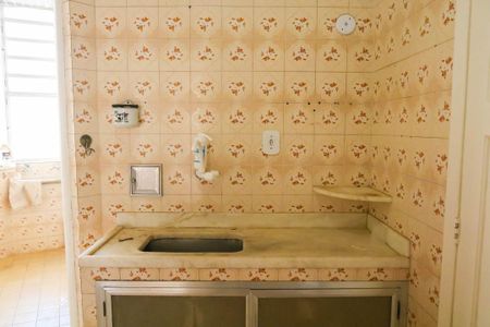 Apartamento para alugar com 77m², 2 quartos e sem vagaCozinha